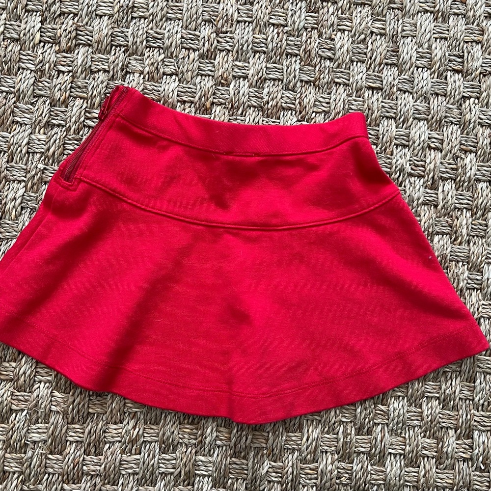 I. Crew Factory girls skirt size 2. Worn once. In excellent condition.